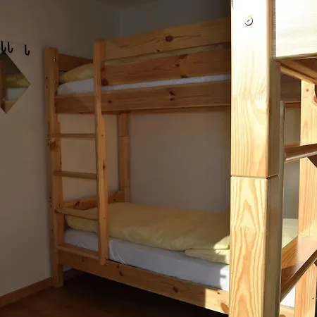 Hotel Cube Lodges Mitte 2*