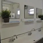 Hotel Cube Lodges Mitte 2*